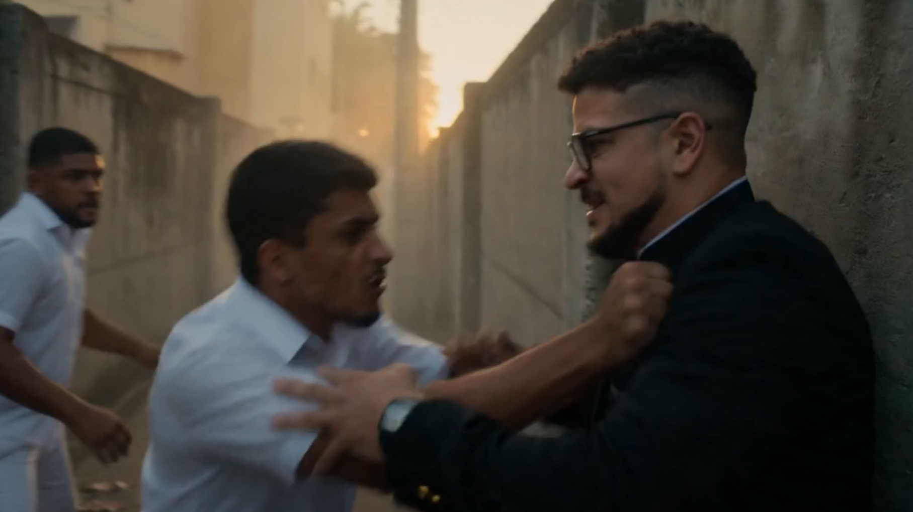 School alley fight